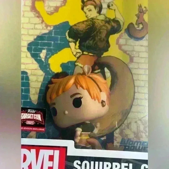 Funko Pop! Comic Book Cover with Case: Marvel - Squirrel Girl - Target... - Picture 5 of 5